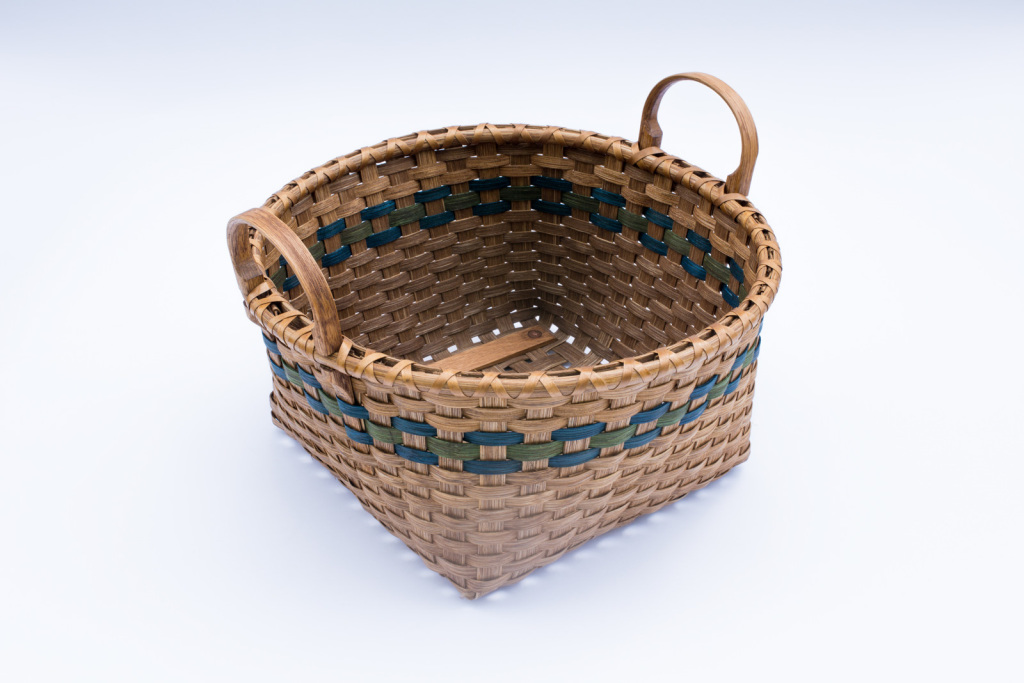 Reed-2. #819– 14” basket with oak ear handles and runners