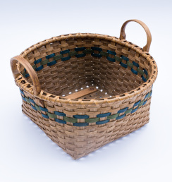 Reed-2. #819– 14” basket with oak ear handles and runners