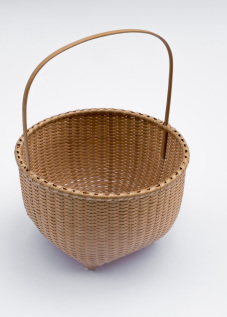 Shaker-4. #810– Cathead basket (4” – 9” diameters available) with bonnet handle